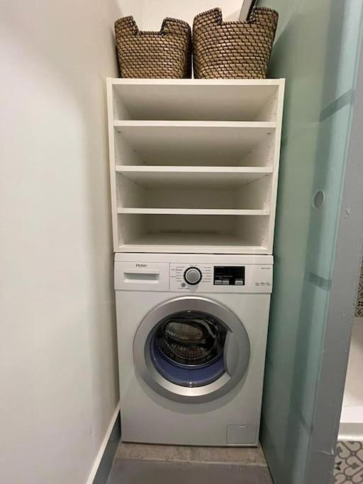 New Piso Centrico 7Pax A 2 Min Andando De Gran Via Leilighet Madrid Eksteriør bilde