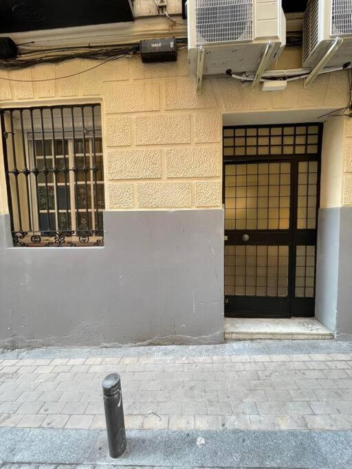 New Piso Centrico 7Pax A 2 Min Andando De Gran Via Leilighet Madrid Eksteriør bilde